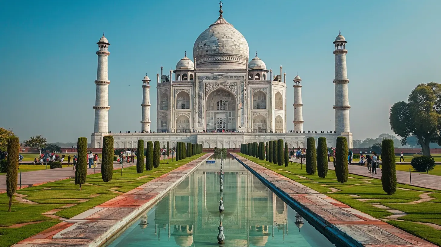 Iconic Monuments to Add to Your Ultimate Bucket List